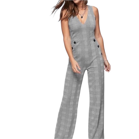 June & Hudson Glen Plaid Houndstooth Wide Leg Jumpsuit - Picture 1 of 16